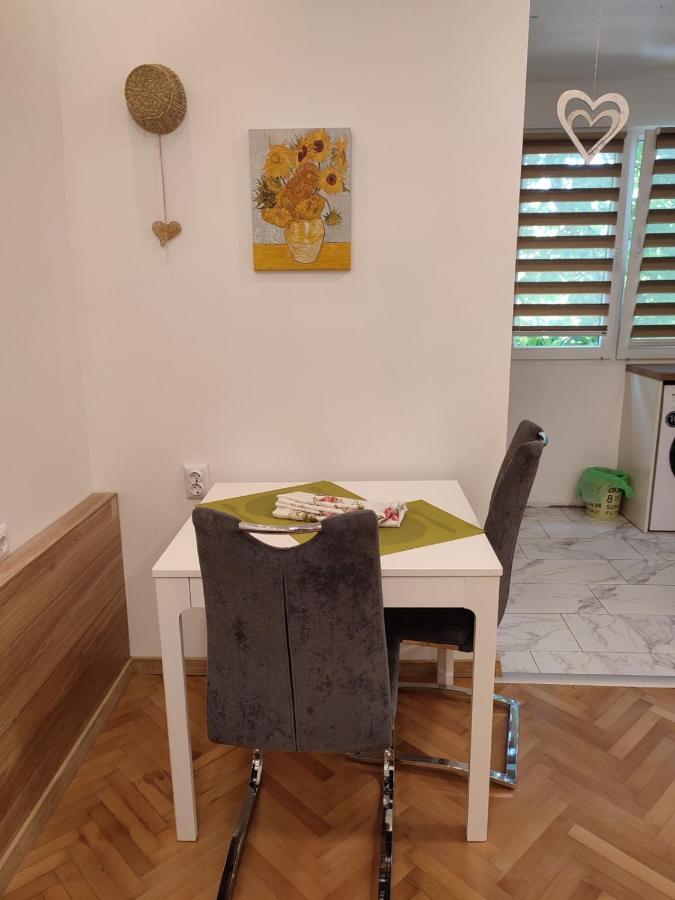 Apartmán Desafinado Burgas City Exteriér fotografie